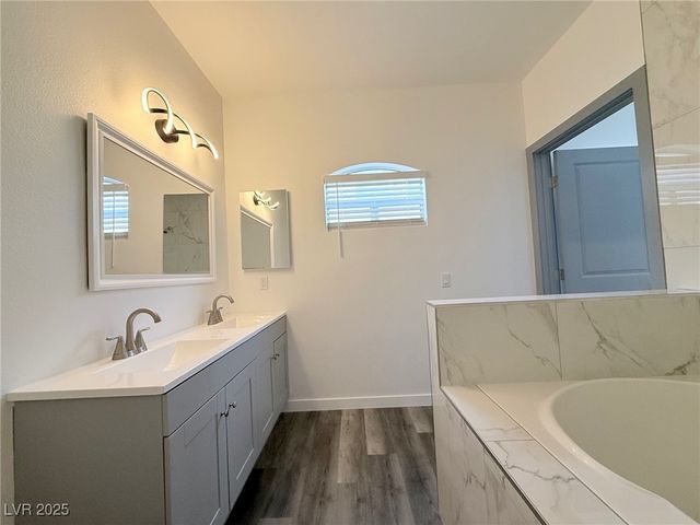 5415 West Harmon Avenue 1006, Las Vegas, NV 89103