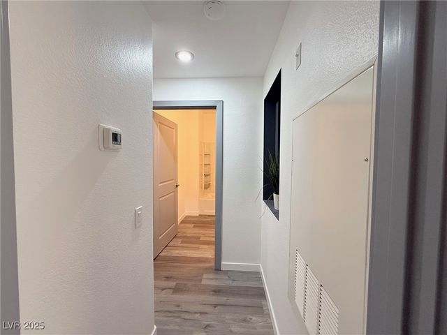 5415 West Harmon Avenue 1006, Las Vegas, NV 89103