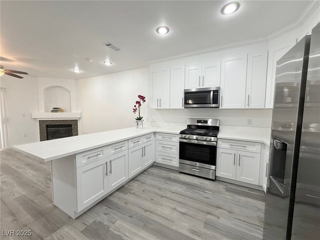 5415 West Harmon Avenue 1006, Las Vegas, NV 89103