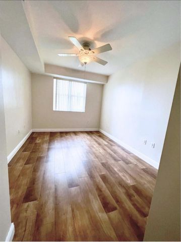 19900 E Country Club Drive 1020, Aventura, FL 33180