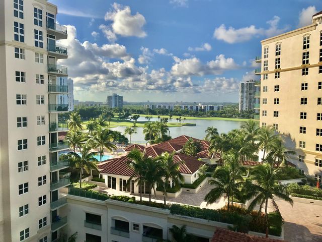 19900 E Country Club Drive 1020, Aventura, FL 33180