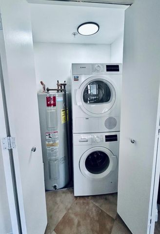 19900 E Country Club Drive 1020, Aventura, FL 33180