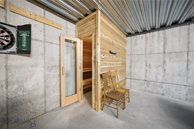 11 Speaking Eagle, Big Sky, MT 59716