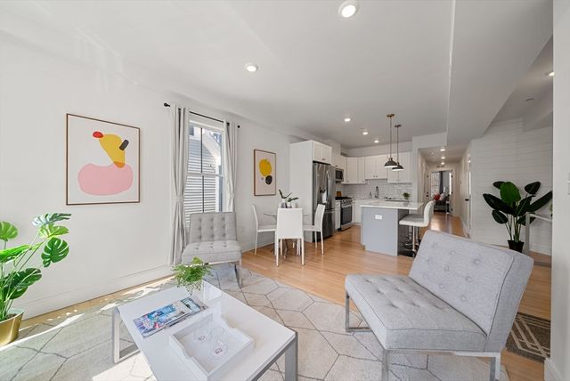 138 Centre St 3, Boston, MA 02124