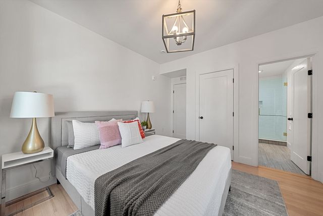 138 Centre St 3, Boston, MA 02124