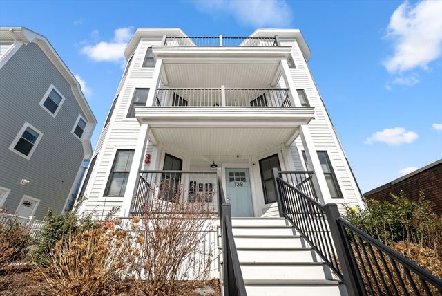 138 Centre St 3, Boston, MA 02124