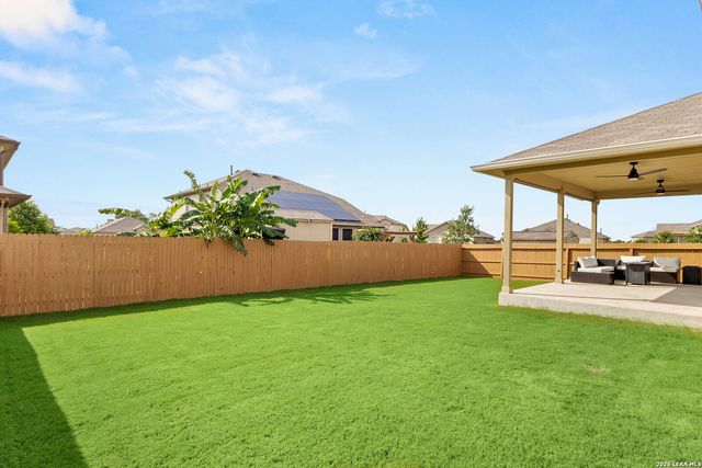 572 Lilac Shoals, Cibolo, TX 78108
