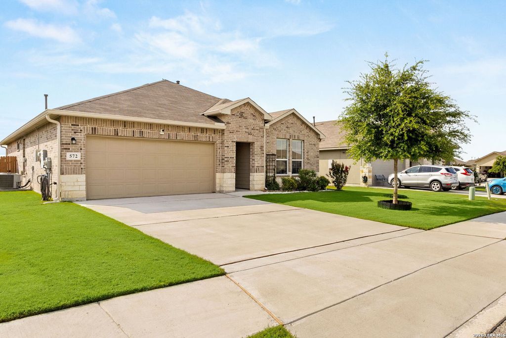 572 Lilac Shoals, Cibolo, TX 78108