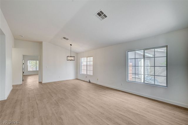 7568 Edgerton Drive, Las Vegas, NV 89113