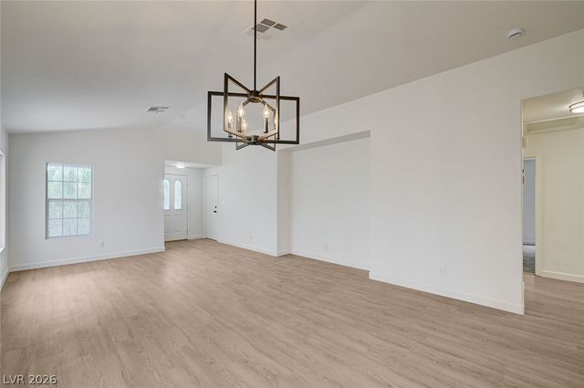 7568 Edgerton Drive, Las Vegas, NV 89113