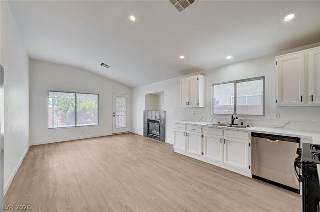 7568 Edgerton Drive, Las Vegas, NV 89113