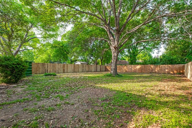 4331 Kolloch Drive, Dallas, TX 75216