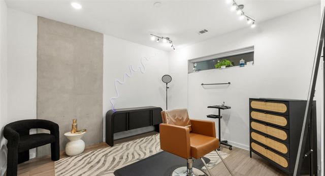 4361 S Congress Ave 103, Austin, TX 78745