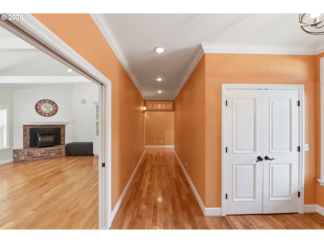 1027 SEABIRD Dr Sw, Bandon, OR 97411