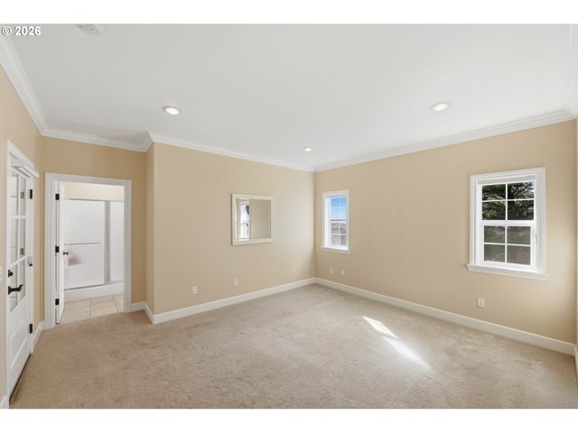 1027 SEABIRD Dr Sw, Bandon, OR 97411