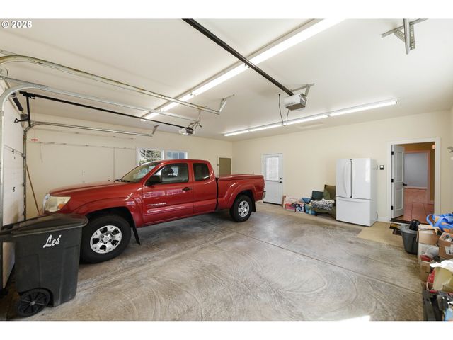 1027 SEABIRD Dr Sw, Bandon, OR 97411