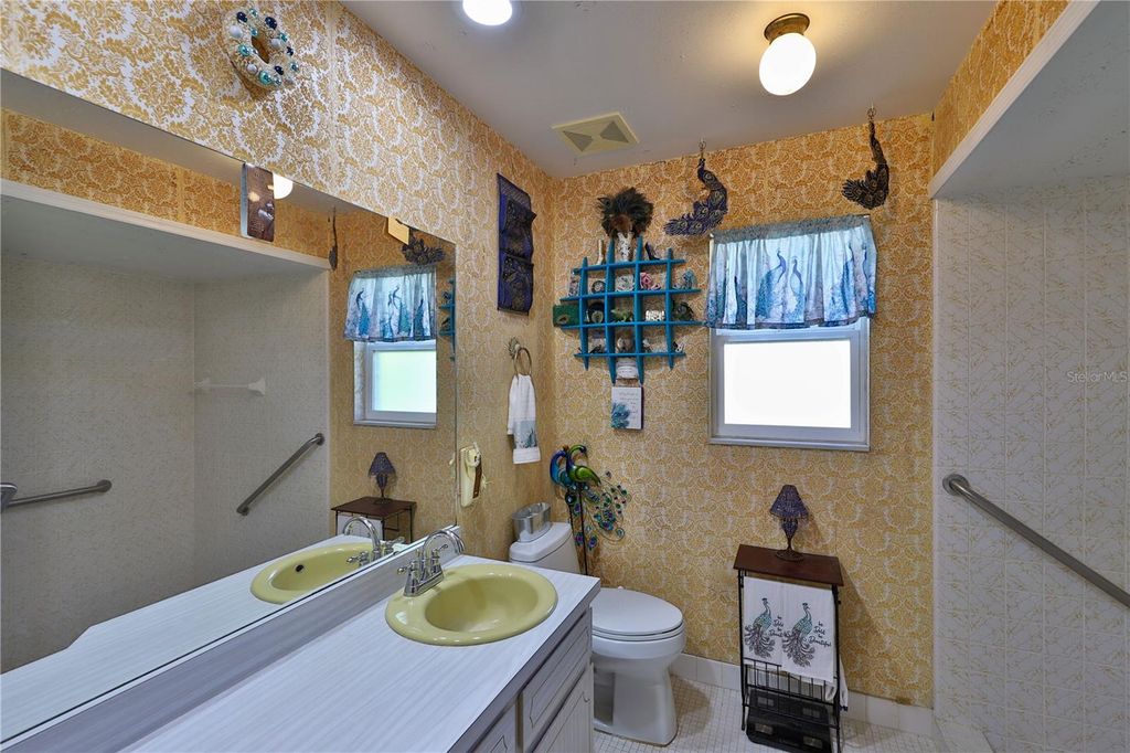 Image 11 of property listing at 109 SATSUMA DRIVE, Altamonte Springs, FL 32714