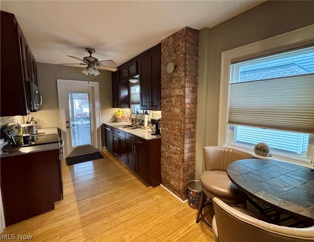 1620 Belle Avenue, Lakewood, OH 44107