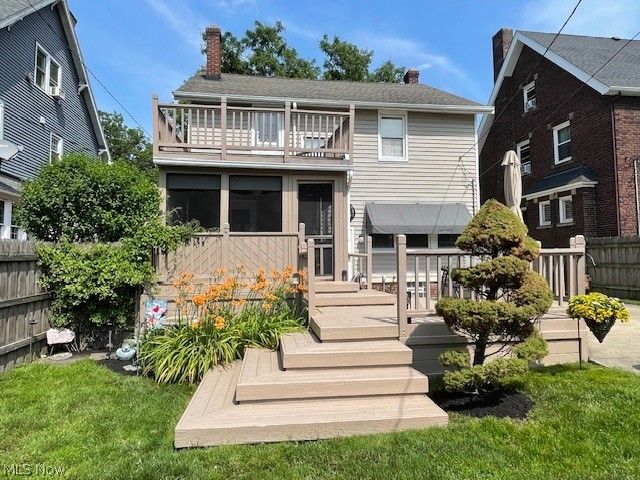 1620 Belle Avenue, Lakewood, OH 44107