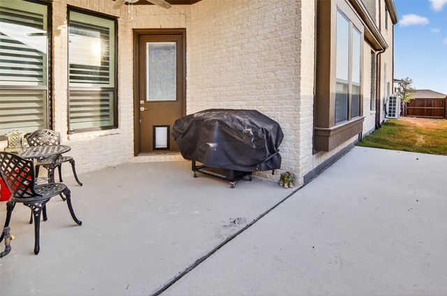 14521 Walsh Avenue, Fort Worth, TX 76008