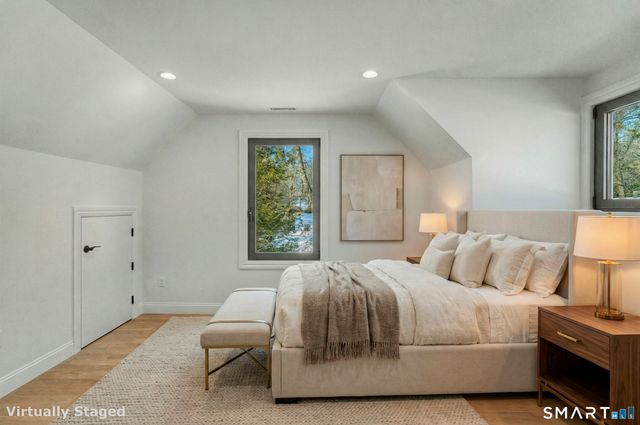 25 Spruce Mountain Trail, Danbury, CT 06810