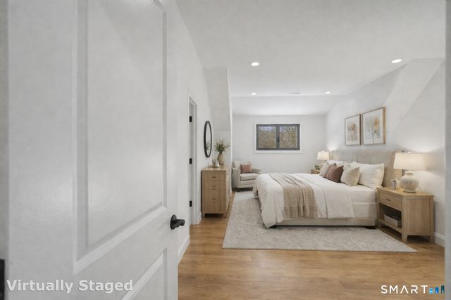 25 Spruce Mountain Trail, Danbury, CT 06810