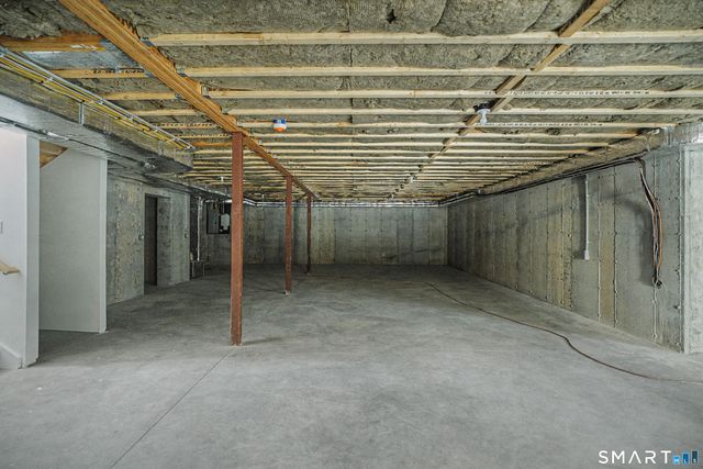 25 Spruce Mountain Trail, Danbury, CT 06810