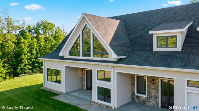 25 Spruce Mountain Trail, Danbury, CT 06810