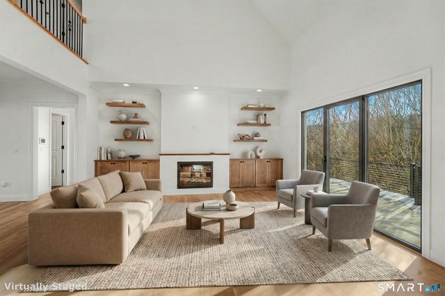 25 Spruce Mountain Trail, Danbury, CT 06810