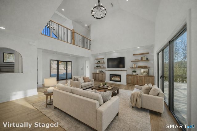 25 Spruce Mountain Trail, Danbury, CT 06810