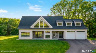 25 Spruce Mountain Trail, Danbury, CT 06810
