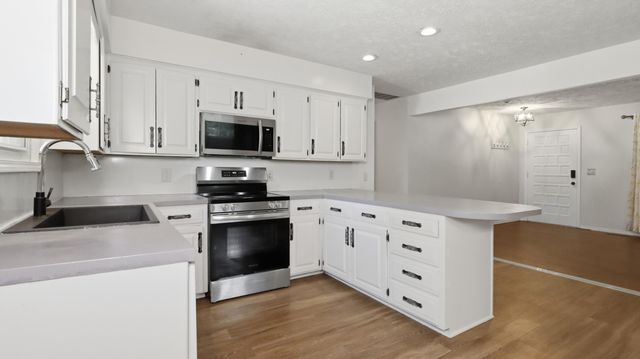 5901 S Farm Road 157, Springfield, MO 65810