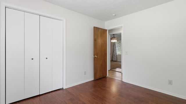 5901 S Farm Road 157, Springfield, MO 65810