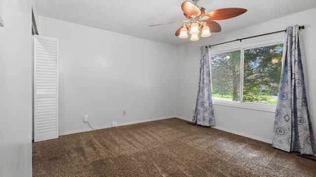 5901 S Farm Road 157, Springfield, MO 65810
