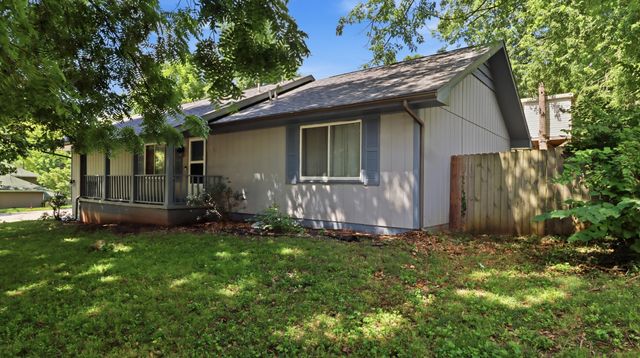 5901 S Farm Road 157, Springfield, MO 65810