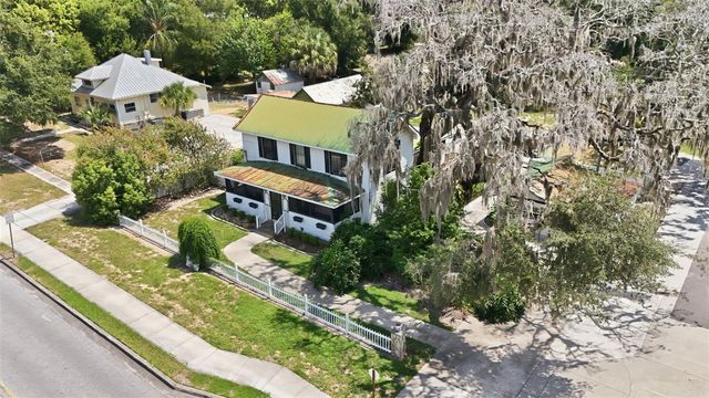 605 S MAIN AVENUE, Minneola, FL 34715