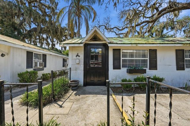 605 S MAIN AVENUE, Minneola, FL 34715