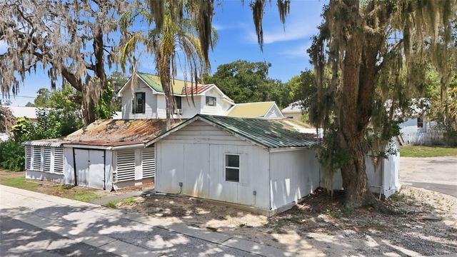 605 S MAIN AVENUE, Minneola, FL 34715