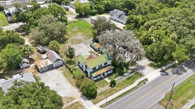605 S MAIN AVENUE, Minneola, FL 34715