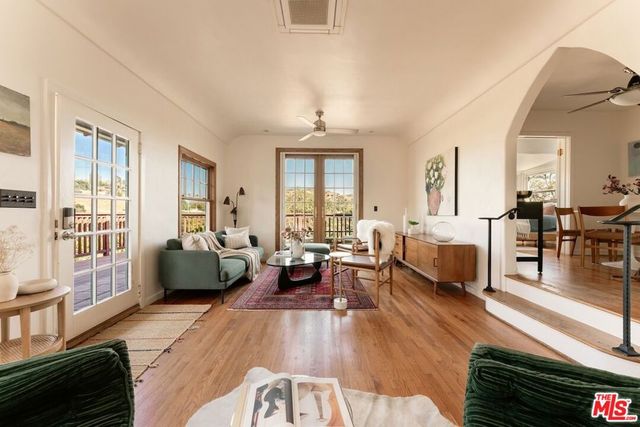 9866 Mcbroom Street, Los Angeles, CA 91040