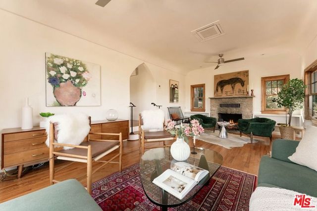 9866 Mcbroom Street, Los Angeles, CA 91040