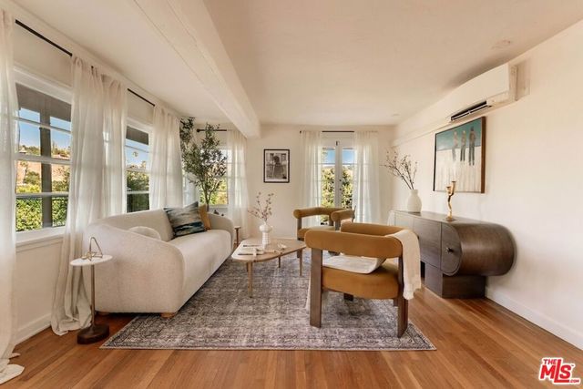 9866 Mcbroom Street, Los Angeles, CA 91040