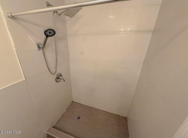 81 Ten Broeck Street, Albany, NY 12210