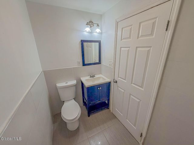 81 Ten Broeck Street, Albany, NY 12210