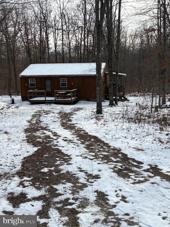 Image 1 of property listing at 186 LITTLE WOLF RD, Snow Shoe, PA 16874