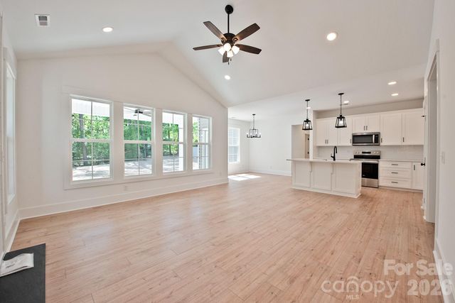 581 Goldmoor Drive NE, Concord, NC 28025