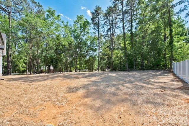 581 Goldmoor Drive NE, Concord, NC 28025