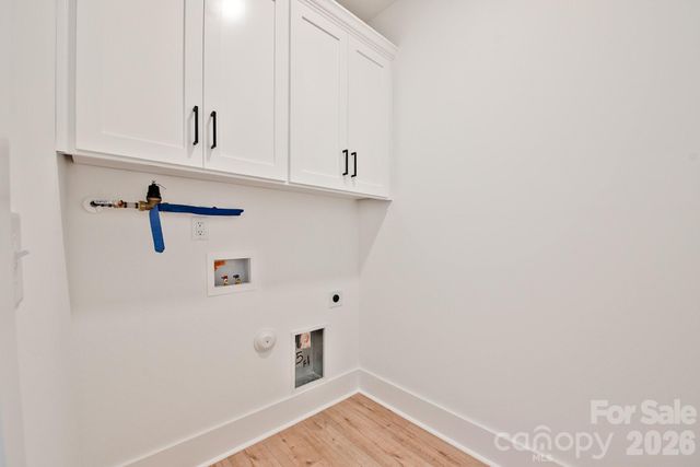 581 Goldmoor Drive NE, Concord, NC 28025