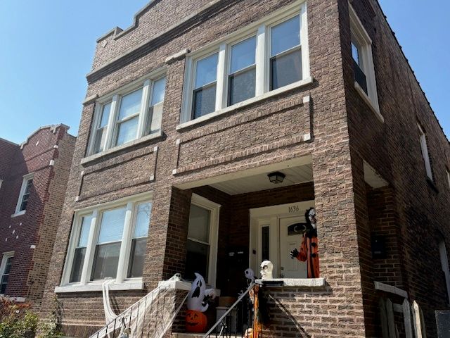 1636 S 50TH Court, Cicero, IL 60804