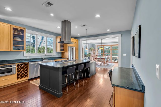 3 Bayonne Avenue, Monmouth Beach, NJ 07750